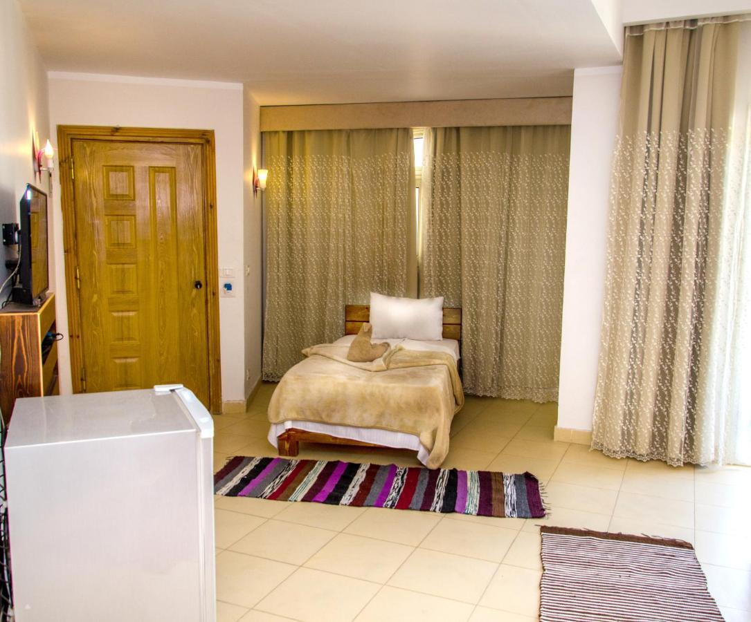 New Yalla Hotel Dahab Exterior foto